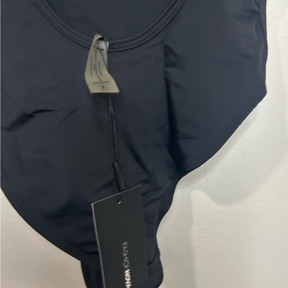 *Reseller Bundle- 15 Pieces* NWT Fashion Nova Bundle of Swim - Picture 4 of 12